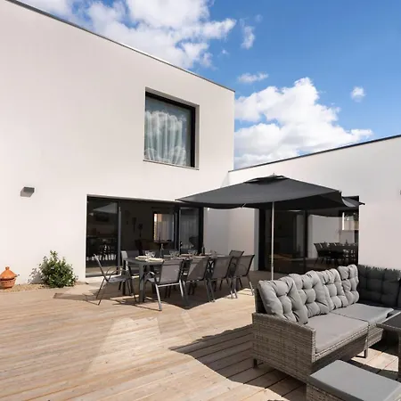 בית הארחה D'architecte - Piscine -