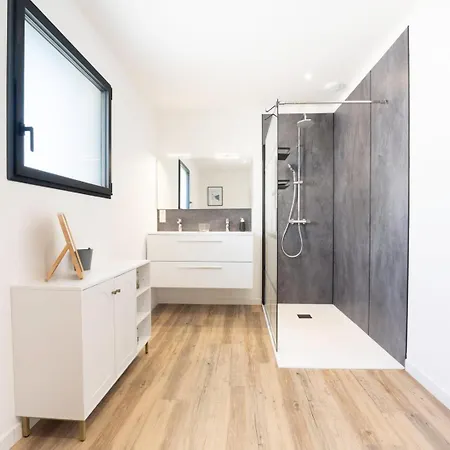 D'architecte - Piscine - בית הארחה